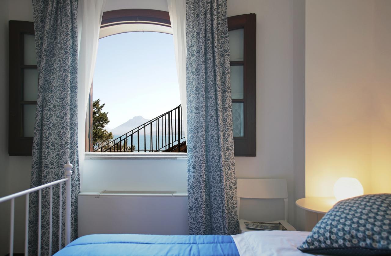 Bed and Breakfast Residenza Terrazze Sul Mare à Santa Flavia Extérieur photo