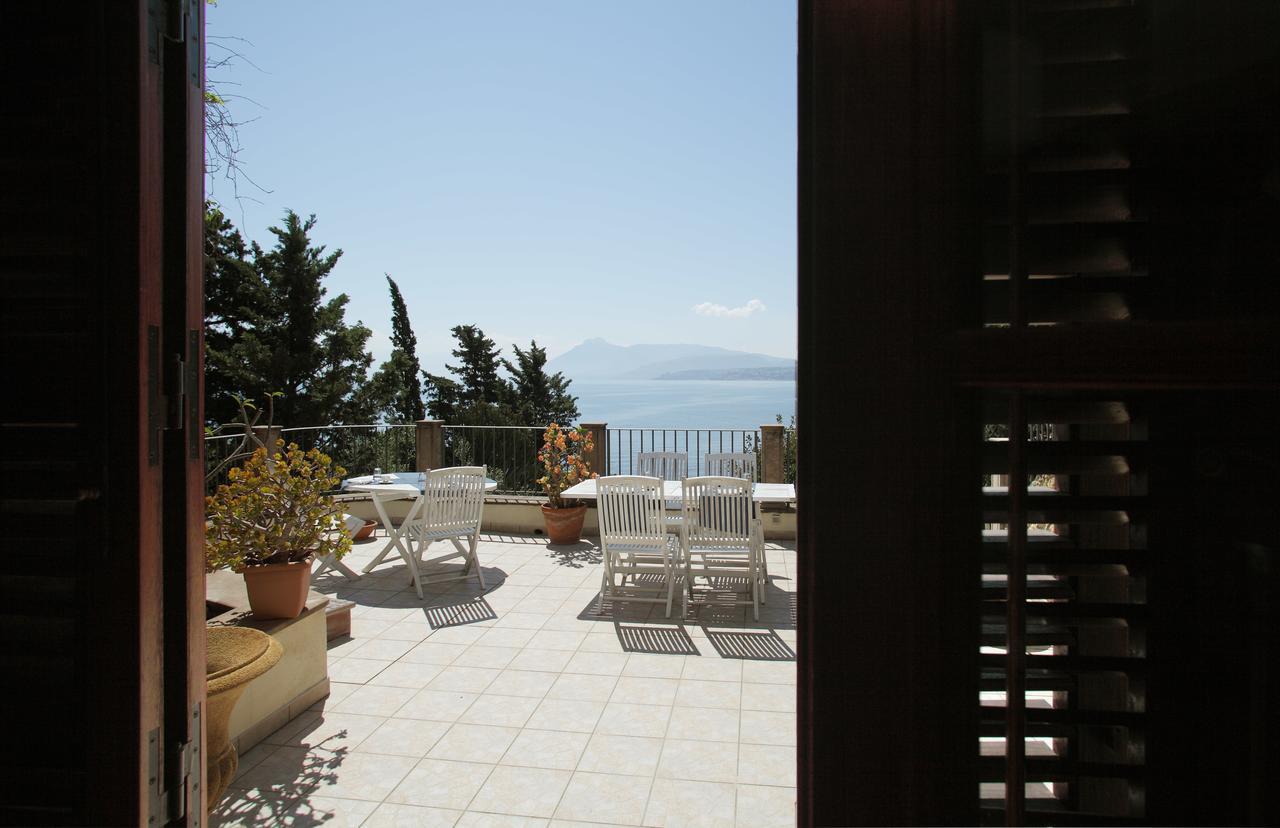 Bed and Breakfast Residenza Terrazze Sul Mare à Santa Flavia Extérieur photo
