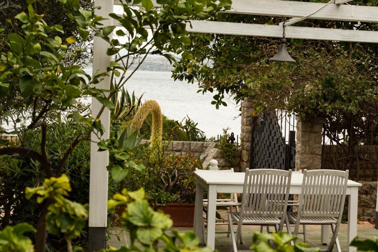 Bed and Breakfast Residenza Terrazze Sul Mare à Santa Flavia Extérieur photo